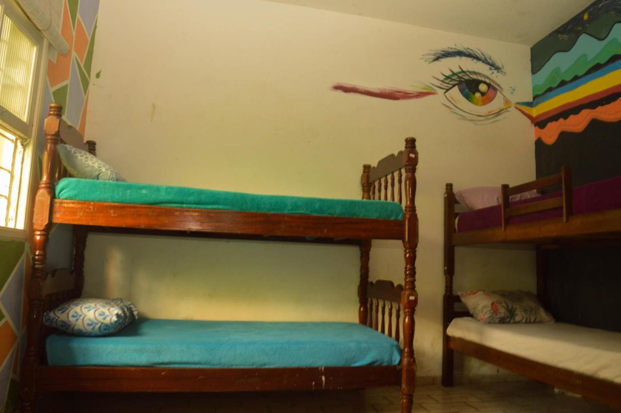 Hostel Tropico De Capricornio - Itagua Ubatuba Rom bilde
